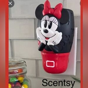 Scentsy Disney Mini Mouse Wall Fan Diffuser New